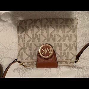 Michael Kors purse